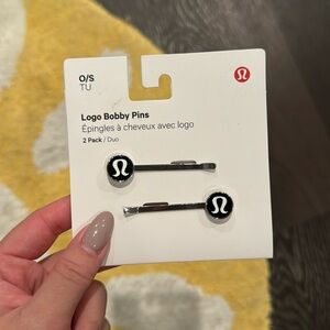 NWT Lululemon Logo Bobby Pins